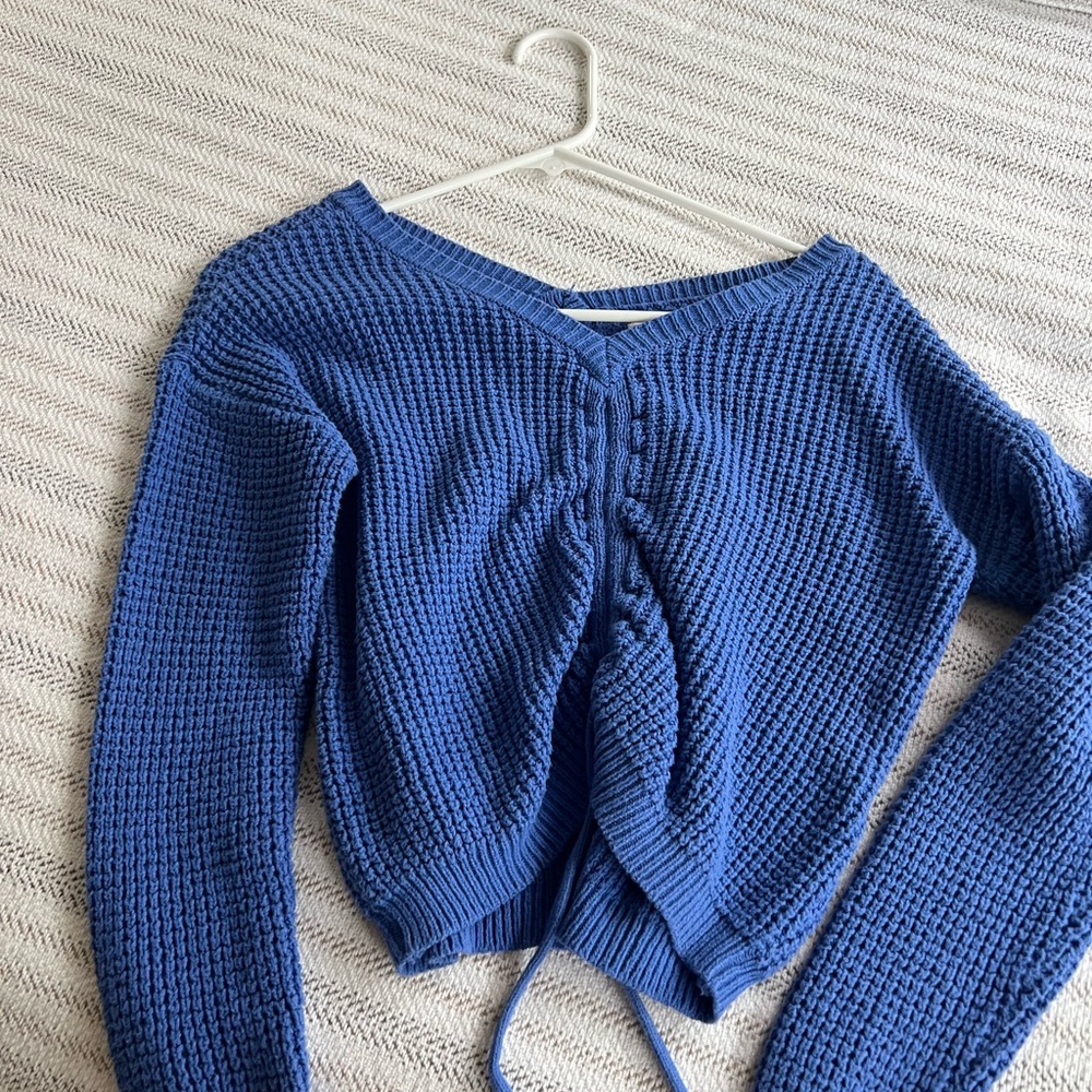 Sincerely Jules Blue V-Neck Sweater with Chunky Knit